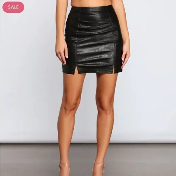 Black Snake Embossed Faux Leather Mini Skirt - Picture 1 of 9